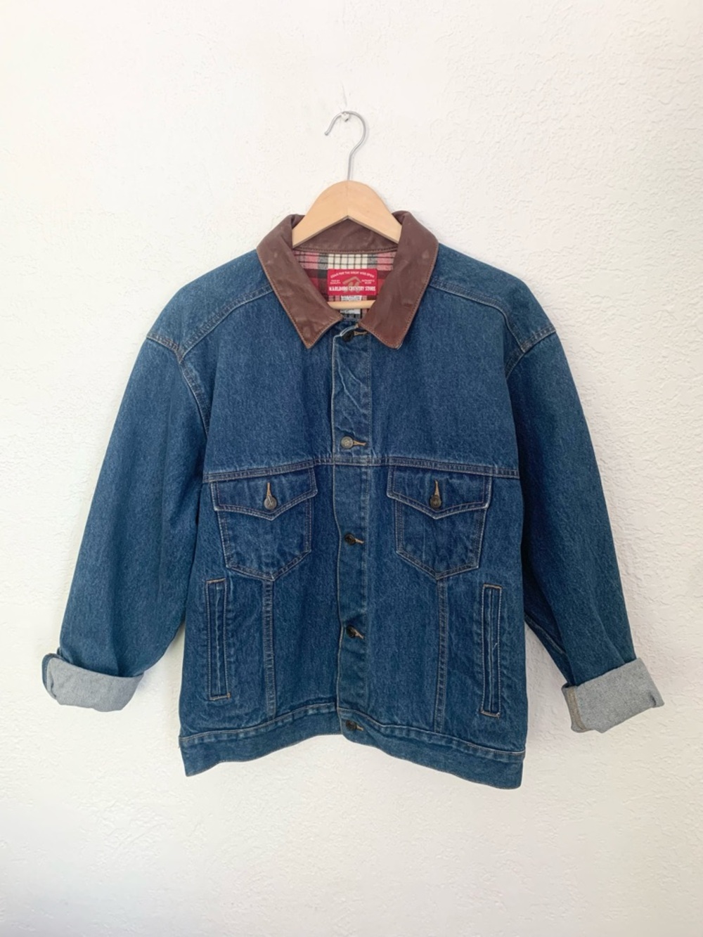 Rare Vintage Marlboro Truck Emblem Denim Jean Trucker Jacket Leather Collar 90s - Picture 6 of 15